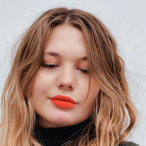 Meet your Posher, Isabella